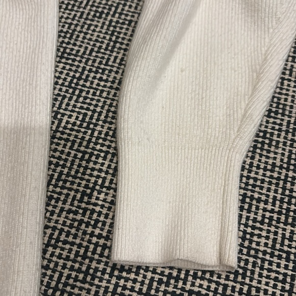 Babaton Aritzia white summer cardigan - Picture 4 of 7